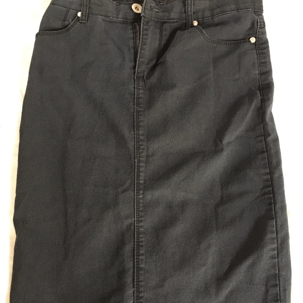Black denim skirt